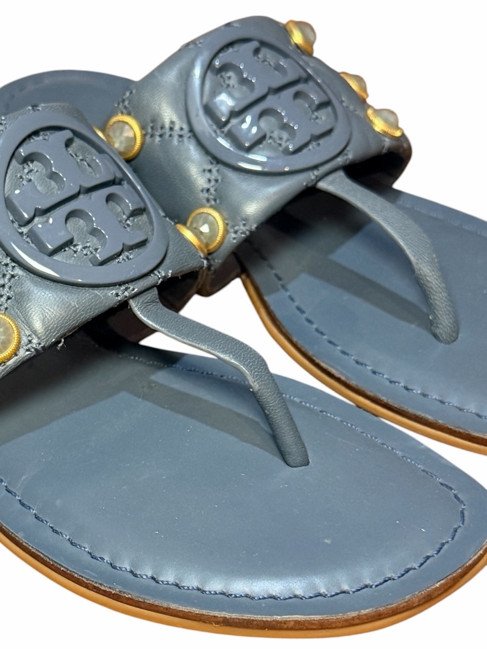 TORY BURCH Benton Leather Studded Thong Sandals 🩵💙🩶 - Picture 3 of 7
